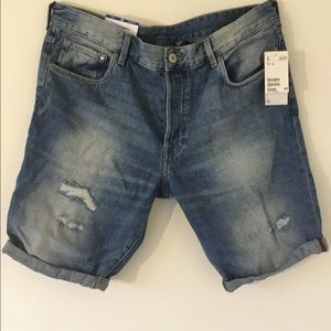New H&M Slim Fit Shorts